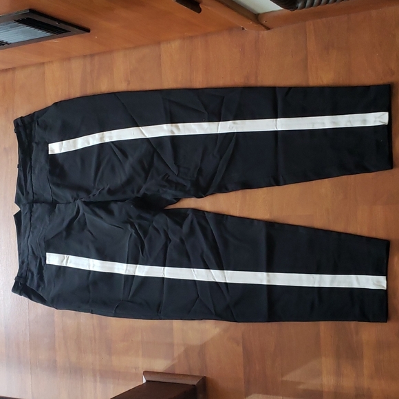 SOLD - Picture 2 of 11